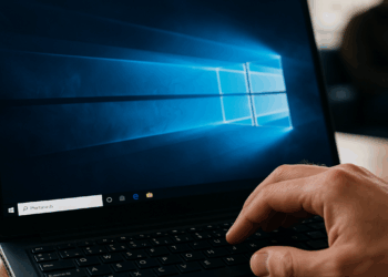 How to screenshot on Windows