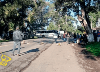 Comuneros De Huáncito Bloquean Carretera Carapan-Zamora; Exigen Presupuesto Directo - Changoonga.com