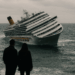 Un barco de crucero para 4.000 pasajeros se sumergió e inclinó por las fuertes lluvias. – Dimension Turistica Magazine