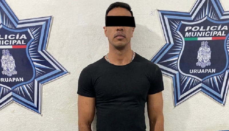 #Uruapan Detienen A Escolta Del Alcalde Carlos Manzo Por Agredir A Su Pareja - Changoonga.com