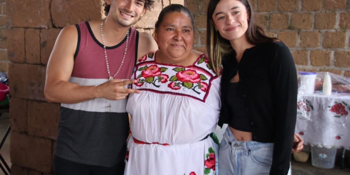 Elenco De Telenovela Amanecer Fascinado Con Las Bellezas Naturales De Michoacán - Changoonga.com