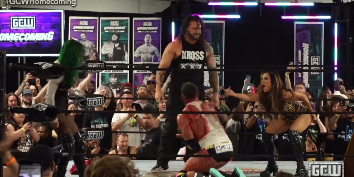 Karrion Kross y Scarlett aparecen por sorpresa en GCW Homecoming