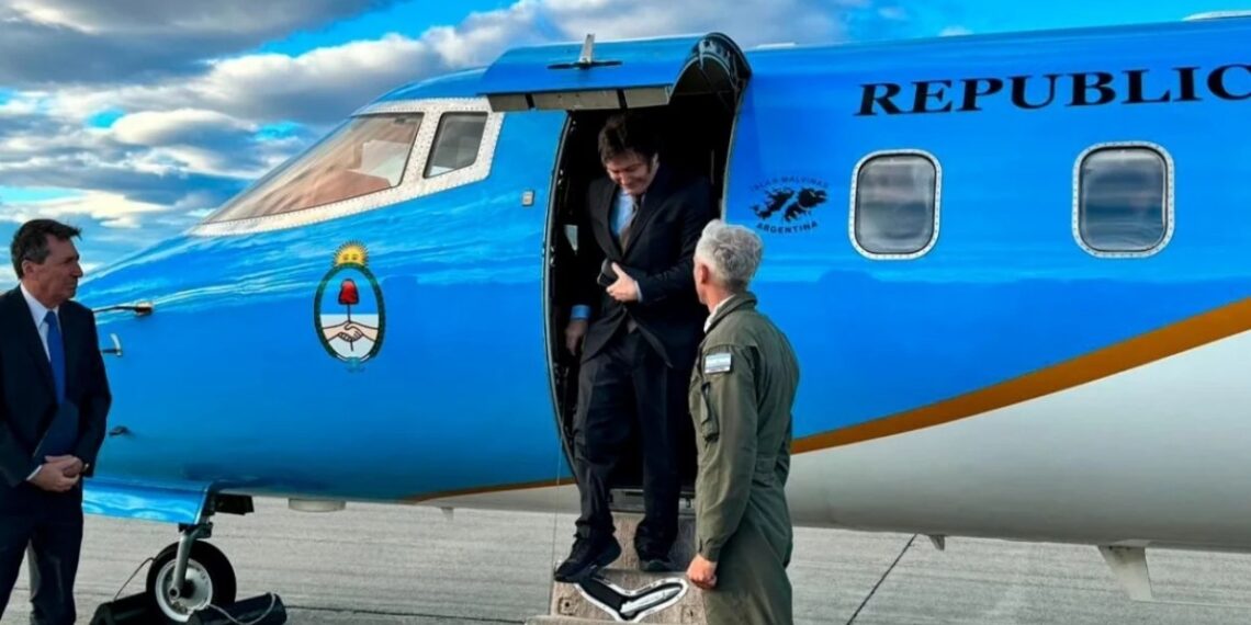 A pesar de los escándalos, Milei reinicia sus giras internacionales en septiembre. – Dimension Turistica Magazine