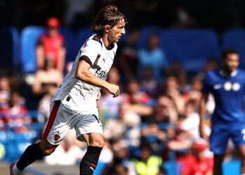 Modric debuta en derrota ante Chelsea; Santi no jugó