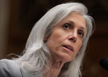 Top CDC Officials Resign After Director Is Pushed Out