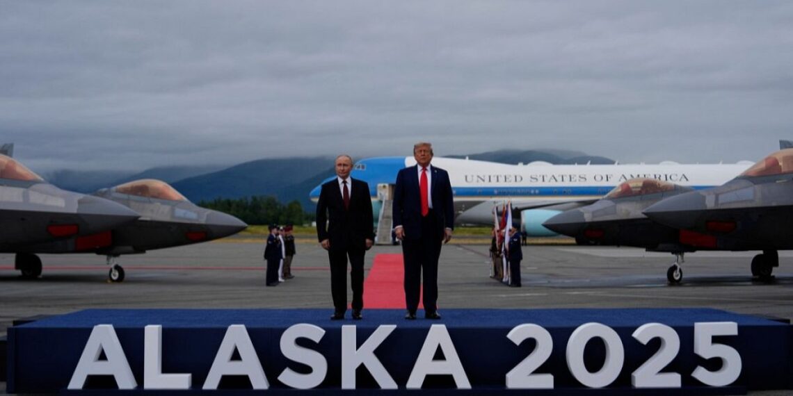 Cronología de la cumbre de Trump y Putin en Alaska en imágenes