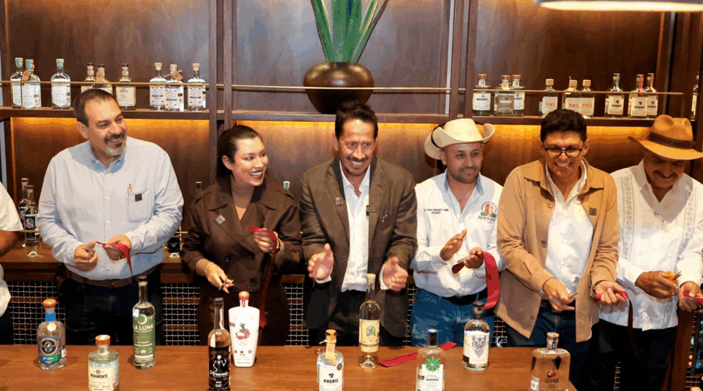 SEDECO Inaugura Punto De Venta En Centro Histórico De Productores Michoacán De Origen - Changoonga.com