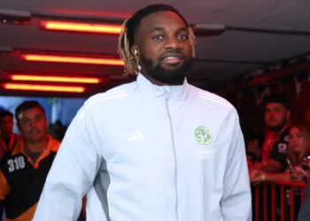 Allan Saint-Maximin en su debut