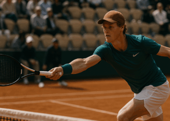 Sinner reacciona a tiempo ante Shapovalov y pisa octavos del US Open