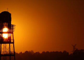 Video del joven que murió tras caer de un tanque de agua en Chihuahua