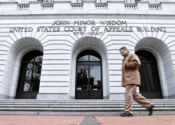 Tribunal De Apelaciones Declara Ilegales La Mayoría De Los Aranceles De Trump - Changoonga.com