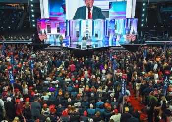 Trump respalda la candidatura de Joe Gruters a la dirección del Partido Republicano