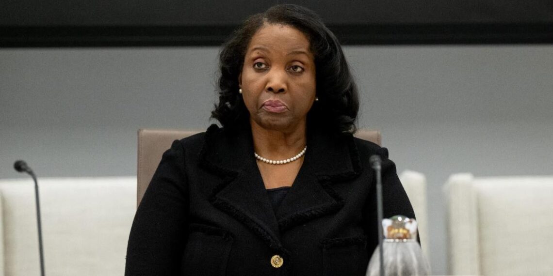 Donald Trump pide la renuncia de la gobernadora de la Fed Lisa Cook