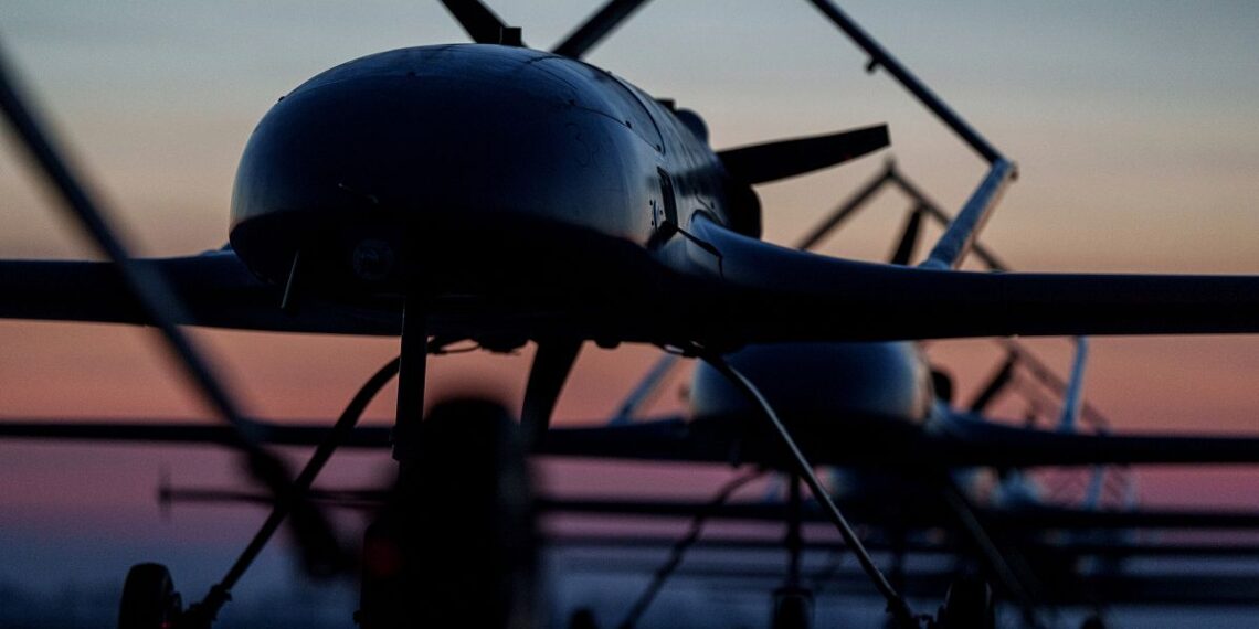 Ucrania ataca con drones a fábricas militares e infraestructuras petroleras clave en Rusia