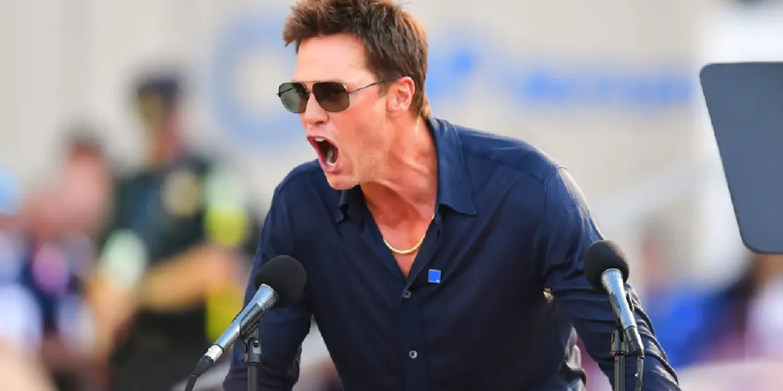 ¡Todo un maloso! Tom Brady ya luce los colores de los Raiders