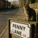 25 Años Después, el Abrigo de Penny Lane Sigue Brillando – Dimension Turistica Magazine