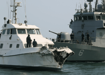 Así fue el choque entre dos naves de la Marina en el puerto de Veracruz