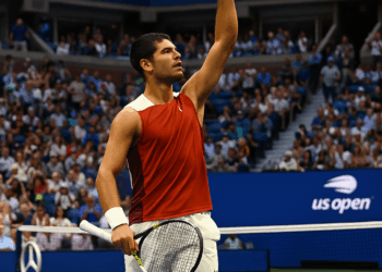 Carlos Alcaraz llega a la final del US Open tras vencer a Djokovic