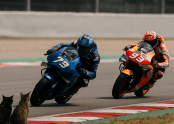 Álex Márquez gana el Gran Premio de Cataluña y corta la racha de su hermano Marc