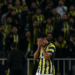 Edson Álvarez, destrozado por afición de Fenerbahce tras su debut
