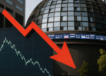 Bolsa mexicana retrocede levemente tras dos jornadas de cierres en máximos