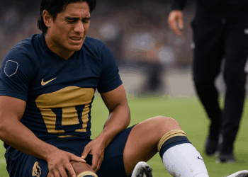 César 'Chino' Huerta causa baja de la Selección Mexicana por lesión