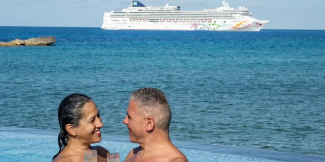 El barco de placer que permite a los pasajeros despojarse de toda ropa – Dimension Turistica Magazine