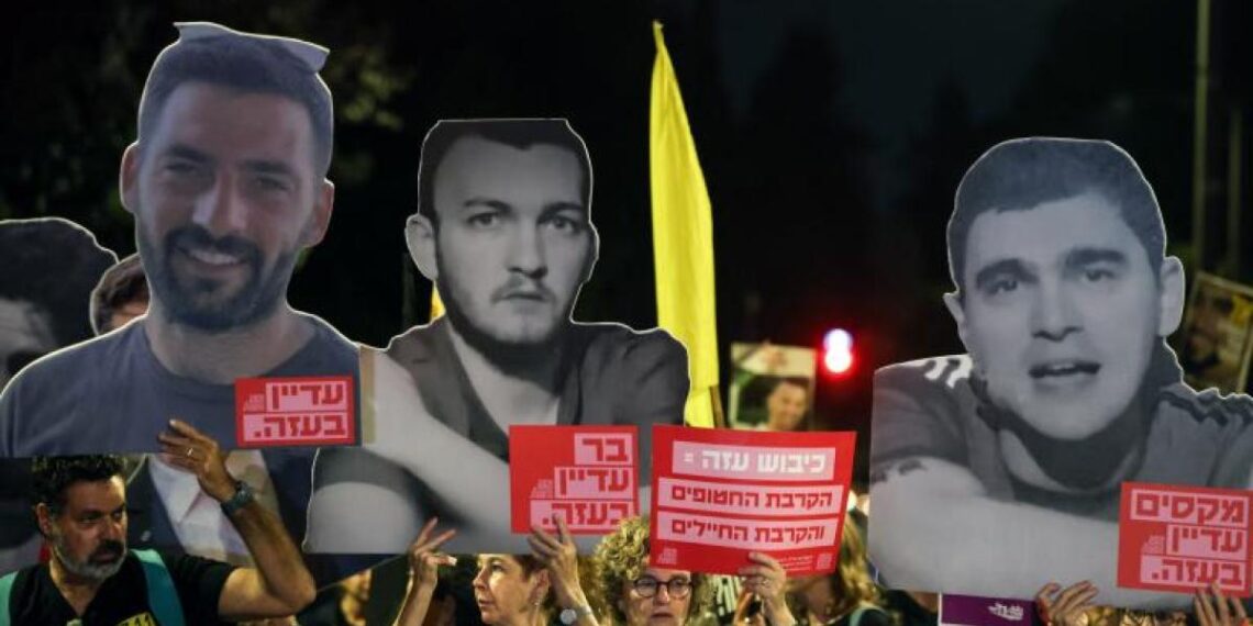 Hamás publica fotos de rehenes y advierte de que asalto a Ciudad de Gaza los pone en peligro