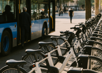 Los servicios de autobuses de la EMT y los recorridos breves en Bicimad no tendrán costo hoy. – Dimension Turistica Magazine