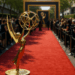 Los estilos de belleza más destacados en la alfombra roja de los Emmys 2025 – Dimension Turistica Magazine
