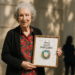 Otorgan a Margaret Atwood el Premio Internacional Joan Margarit de Poesía