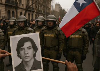 Más de 50 detenidos en choques con la policía en marcha por las víctimas de dictadura en Chile