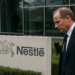 CEO de Nestlé fue destituido tras una investigación por favoritismo, según la directora financiera