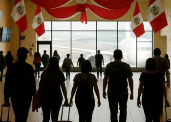 Se estima un flujo de 500,000 viajeros en vuelos aéreos por las celebraciones de Fiestas Patrias. – Dimension Turistica Magazine