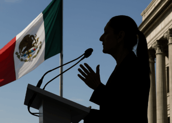 Tras un año de gestión, Sheinbaum destaca el impulso de reformas que "revierten" las neoliberales