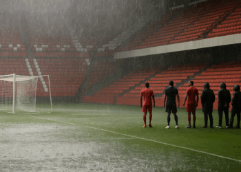 Suspenden Toluca vs Rayados de la Jornada 10 del Apertura 2025 por tormenta eléctrica