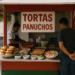 además sirven tortas y panuchos auténticos