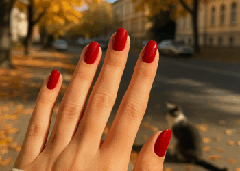 Las uñas color rojo más elegantes para lucir en otoño 2025 sin cometer errores