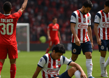 Toluca derrota a las Chivas y les da un golpe de realidad