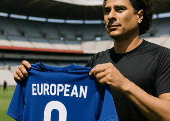 ¡Oficial! Guillermo Ochoa se coloca en equipo europeo