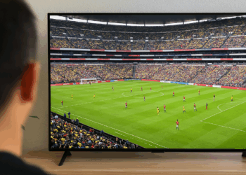 ¿Dónde VER el Clásico Nacional? Canales de transmisión del partido