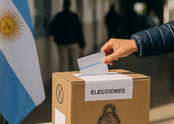 Los candidatos de Milei hacen una sorprendente elección y ganan con claridad al peronismo