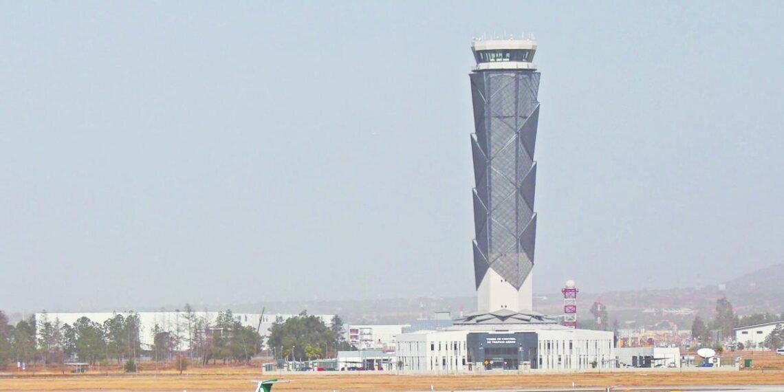 Estados Unidos revoca 13 rutas de aerolíneas mexicanas desde el AIFA por problemas de competencia