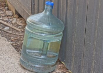 Purificadoras se quedan sin agua en Iztapalapa y Gustavo A. Madero