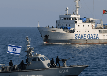 Israel inicia con deportaciones tras interceptar último barco de flotilla de ayuda a Gaza