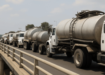 Piperos realizan bloqueo en el Puente de la Concordia