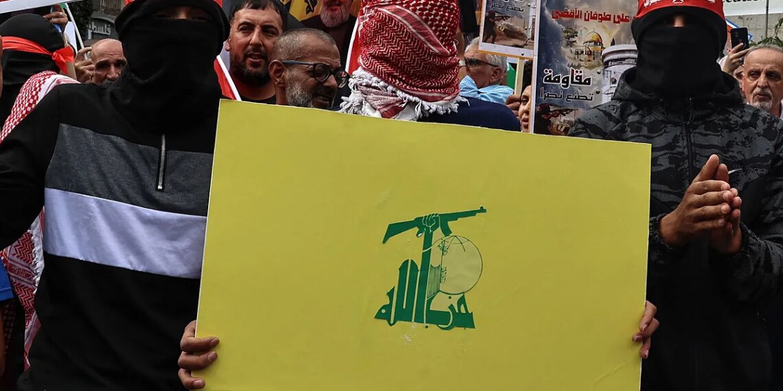 El ejército israelí ataca objetivos de Hizbulá en el sur del Líbano