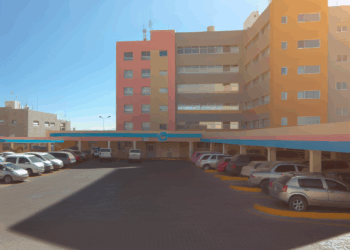 Denuncian hospitales con desabasto de medicamentos en Toluca, Edomex