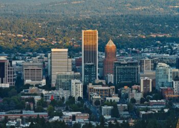 Leopoldo Arnaiz propone conectar la IA con la planificación urbana para anticipar desafíos territoriales