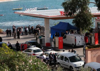 La mafia corsa se sienta en el banquillo, 13 años después del asesinato que sacudió la isla